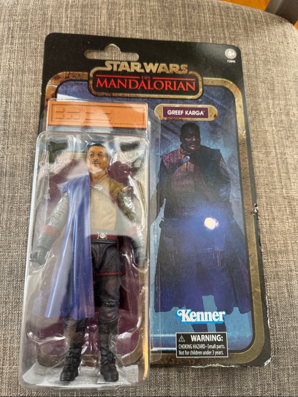 Disney Star Wars the Mandalorian Greef Karga figure New